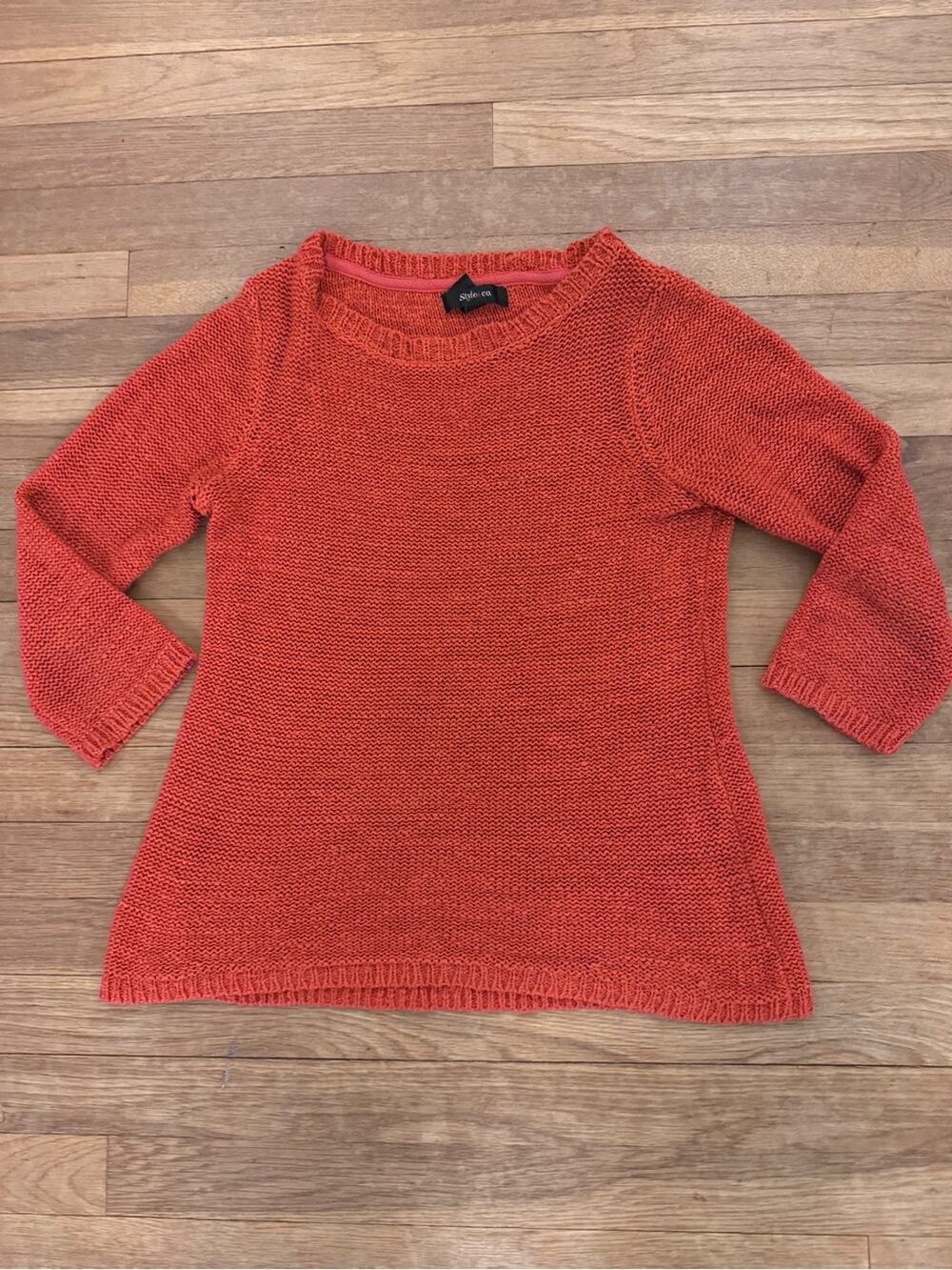 Style & Co. Women's Burnt Orange Knit Sweater - Size XS
b44 - Picture 1 of 3